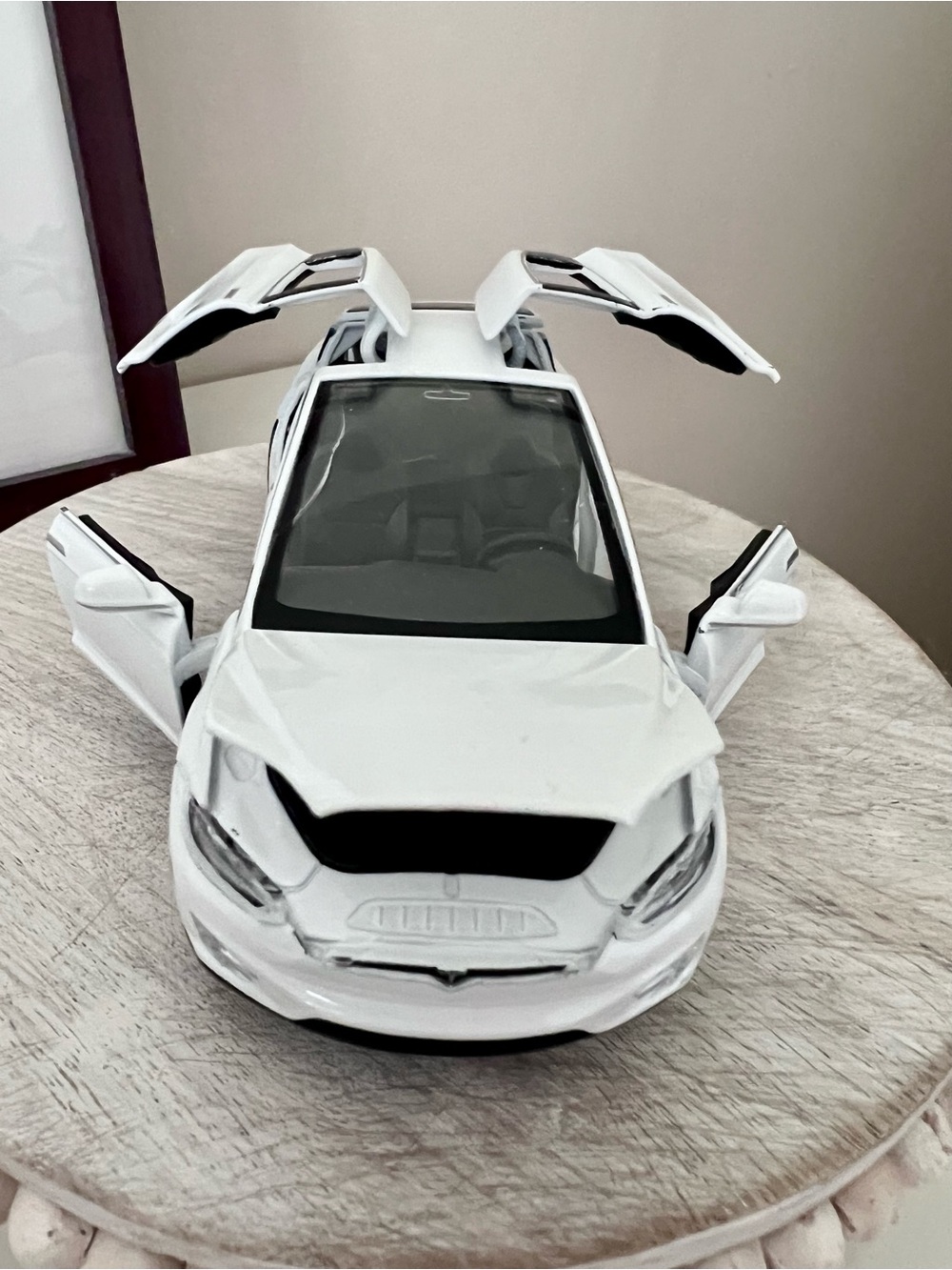Used Tesla Model X Diecast Car Toy - White - Picture 4 of 9